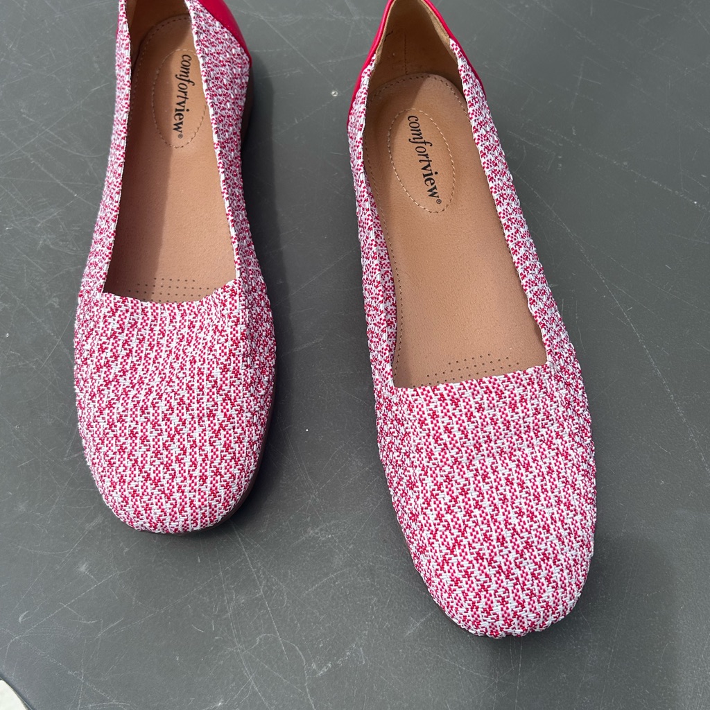 Comfortview Red And White Patterned Loafers Size 10w